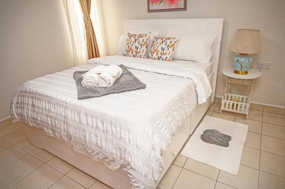 Furnished 1 Bedroom Apartment In Nairobi. 15 Mins To Cbd. Free Wi-Fi & Parking エクステリア 写真