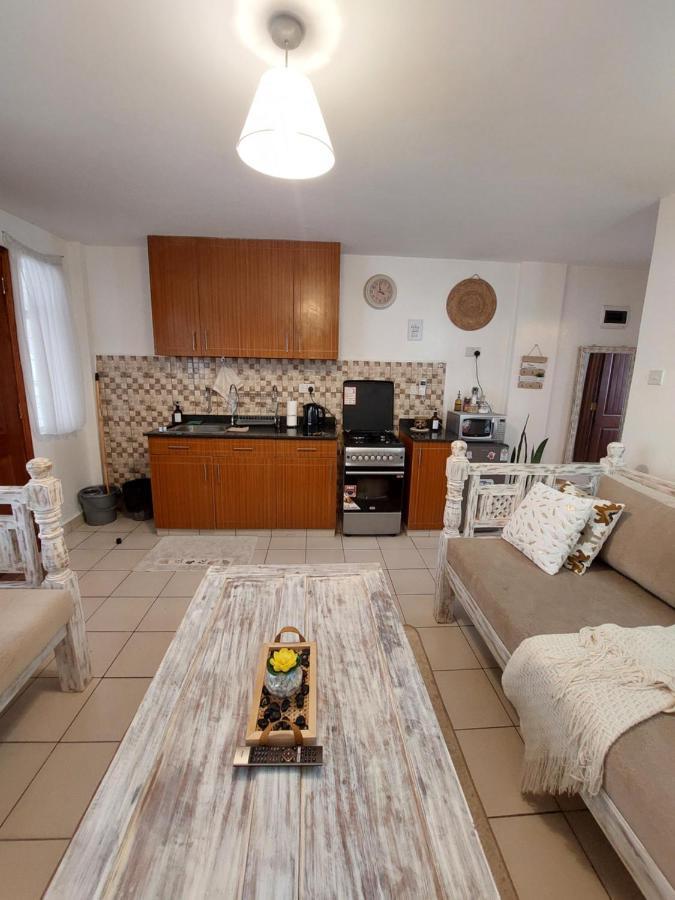Furnished 1 Bedroom Apartment In Nairobi. 15 Mins To Cbd. Free Wi-Fi & Parking エクステリア 写真