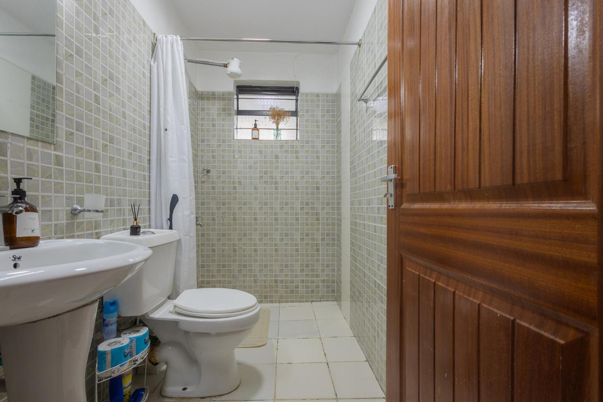 Furnished 1 Bedroom Apartment In Nairobi. 15 Mins To Cbd. Free Wi-Fi & Parking エクステリア 写真